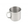 Ak si svoje espresso neodpustíte ani pri kempovaní, offroad dovolenky alebo na lodi, tak malý nerezový nerozbitný plecháčik by mal patriť medzi Vašou povinnú výbavu. Malý plechový mini hrnček vďaka svojmu objemu hravo nahradný aj veľký panák. Primárne je plecháčik určený na espresso, ale môže sa hodiť na podávanie malého množstva alkoholických a nealkoholických nápojov.