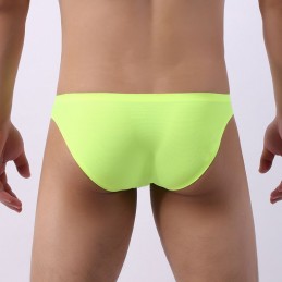 Férfi varrat nélküli alsónadrág ultravékony, légáteresztő, gyorsan száradó, anatómiailag formált