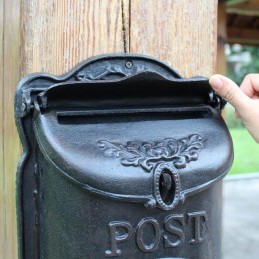 Litinová velká poštovní schránka, vintage, koňský motiv