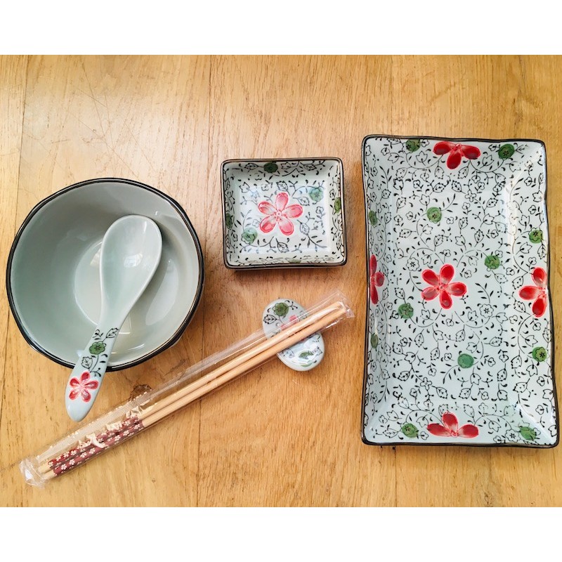 Sushi set nádobí pro dva, japonský styl s květinovým motivem