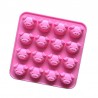 Ružová silikónová forma na pečenie, odlievanie cukríkov, tvorenie veselých ľadových prasiatok a k ďalším kulinárskychhrám. Vytvorte si lákavé čokoládové cukríky v tvare malé prasiatka. Táto silikónová forma prasiatka nájde svoje uplatnenie v priebehu celého roka. Silikónová forma sa veľmi ľahko používa a udržiava. K vymazanie formy je potomzapotřební minimálne tuku. Vykúzlite si prasiatko ľady, cukríky, mini sušienky, ... 