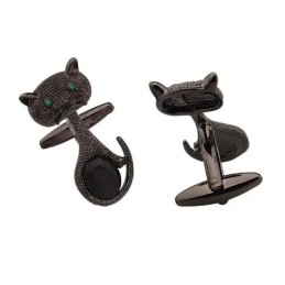 Mandzsettagombok fekete ülő macska 