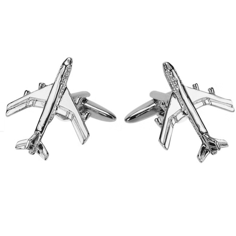 Mandzsettagombok utasszállító Boeing 747-800