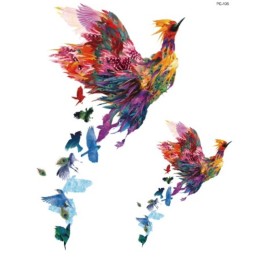 Duży kolorowy naklejany tymczasowy tatuaż na plecach z motywem ptaków