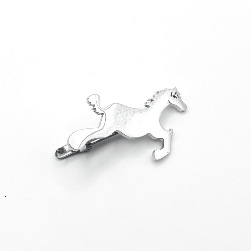 Spona na kravatu s motívom bežiaci kôň