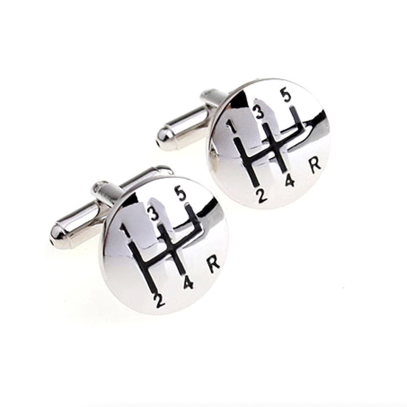 Mandzsetta gombok sofőröknek