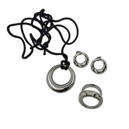 Zestaw biżuterii - zestaw zawieszka, kolczyki i pierścień