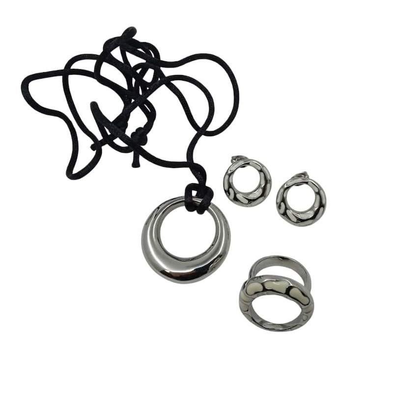 Zestaw biżuterii - zestaw zawieszka, kolczyki i pierścień