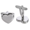 Lesklé manžetové knoflíčky ve tvaru srdce s 3D efektem. Manžetové knoflíčky srdce jako krásný dárek a doplněk každé košile. Manžetové knoflíčky ve tvaru srdce se hodí jako dárek pro ženicha.