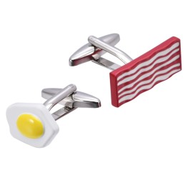 Manžetové gombíky slanina a volské oko, sadené vajcia, raňajky