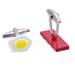 Manžetové knoflíčky slanina a volské oko, sázené vejce, snídaně