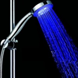 LED svetlo na sprchu